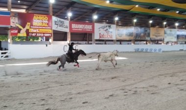 CLC realiza 8ª etapa do Laço Comprido e bailão com entrada gratuita