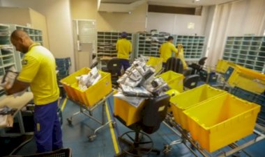 Tem entrega a caminho? Saiba como funcionam os Correios no fim de ano