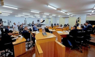 Câmara aprova projeto que regulamenta recesso de técnicos de apoio pedagógico