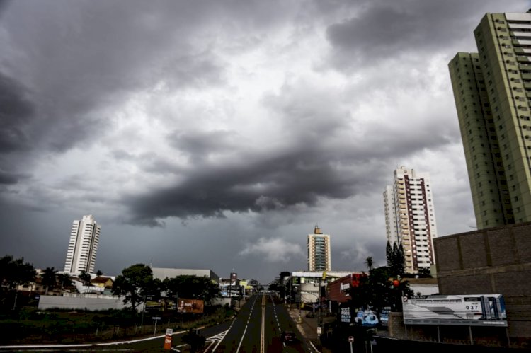 Perigo’: com dois avisos em MS, chuva chega à Campo Grande nesta quinta-feira
